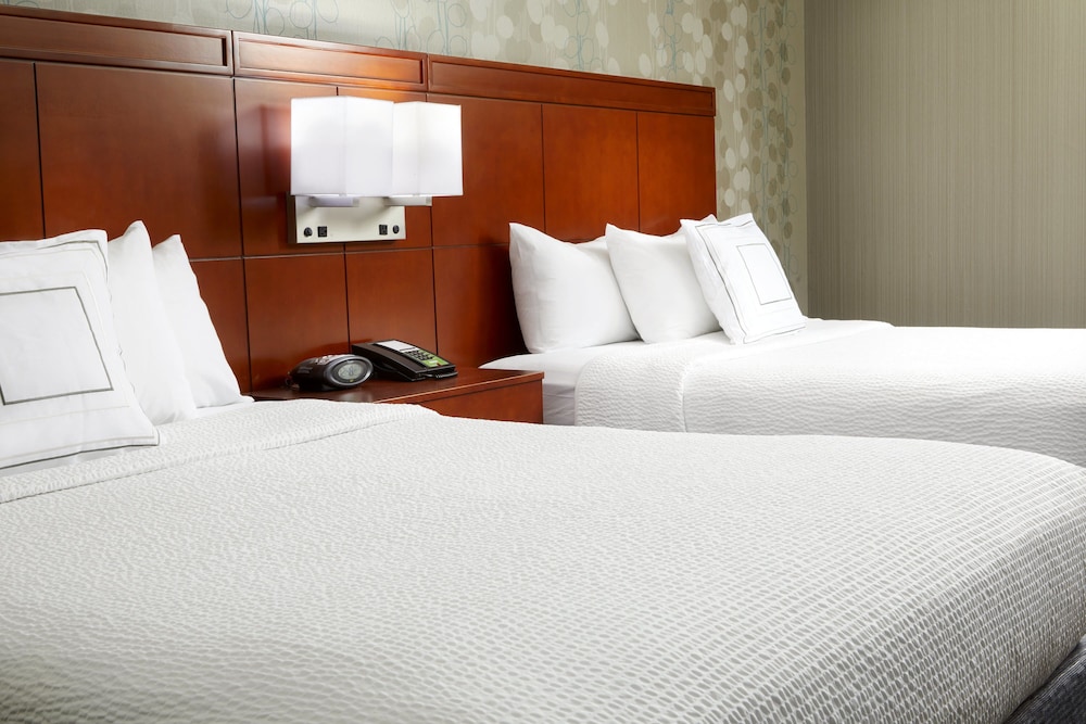 courtyard by marriott pittsburgh greensburg