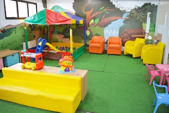 sky borges hotel alpenhaus