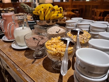 sky borges hotel alpenhaus