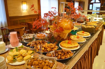 sky borges hotel alpenhaus