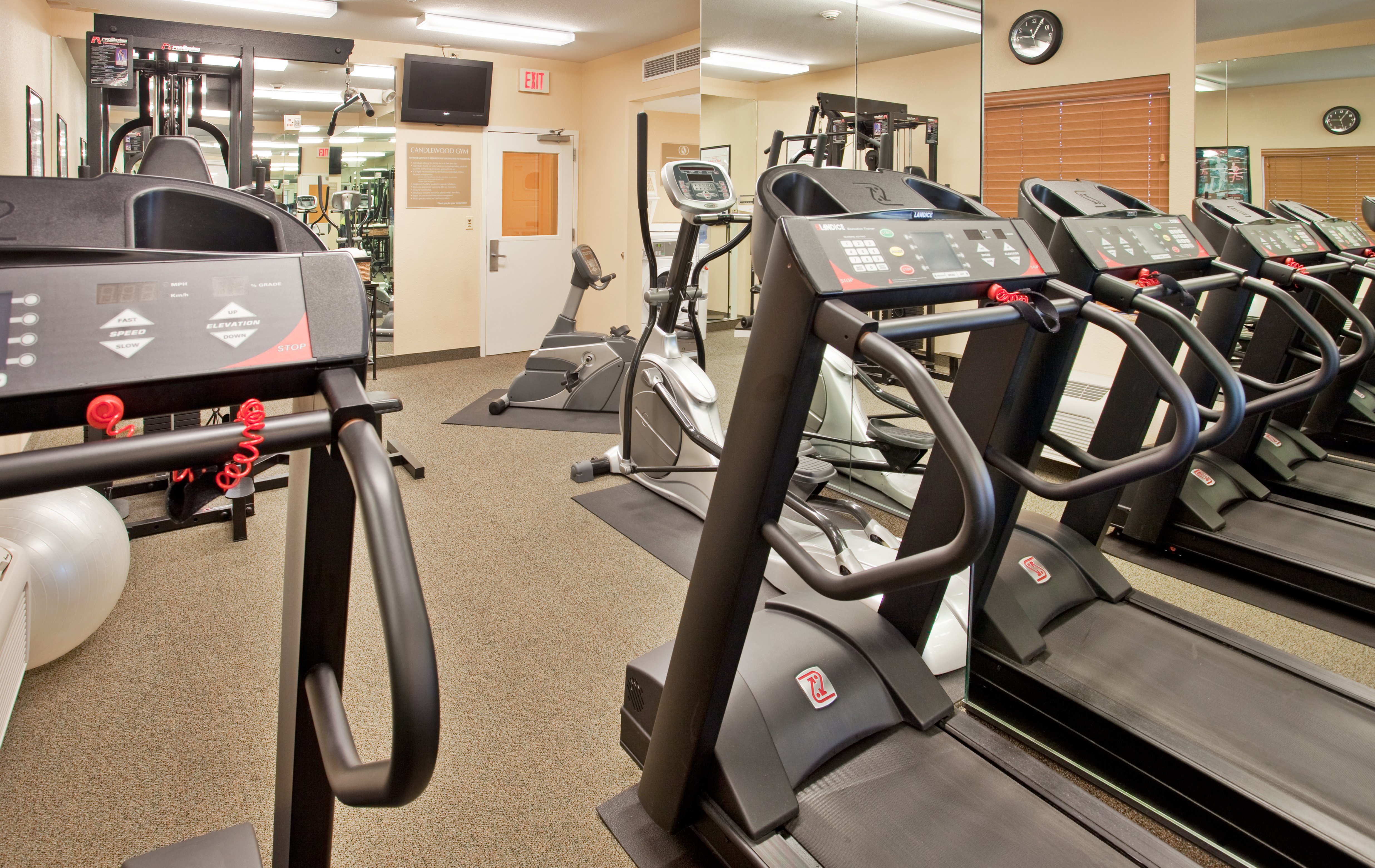 candlewood suites junction city fort riley by ihg