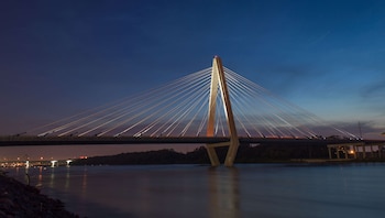 budget host golden wheat motel