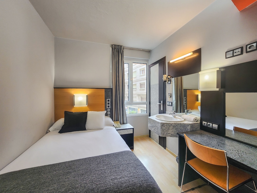 hotel faranda pathos gijon ascend hotel collection