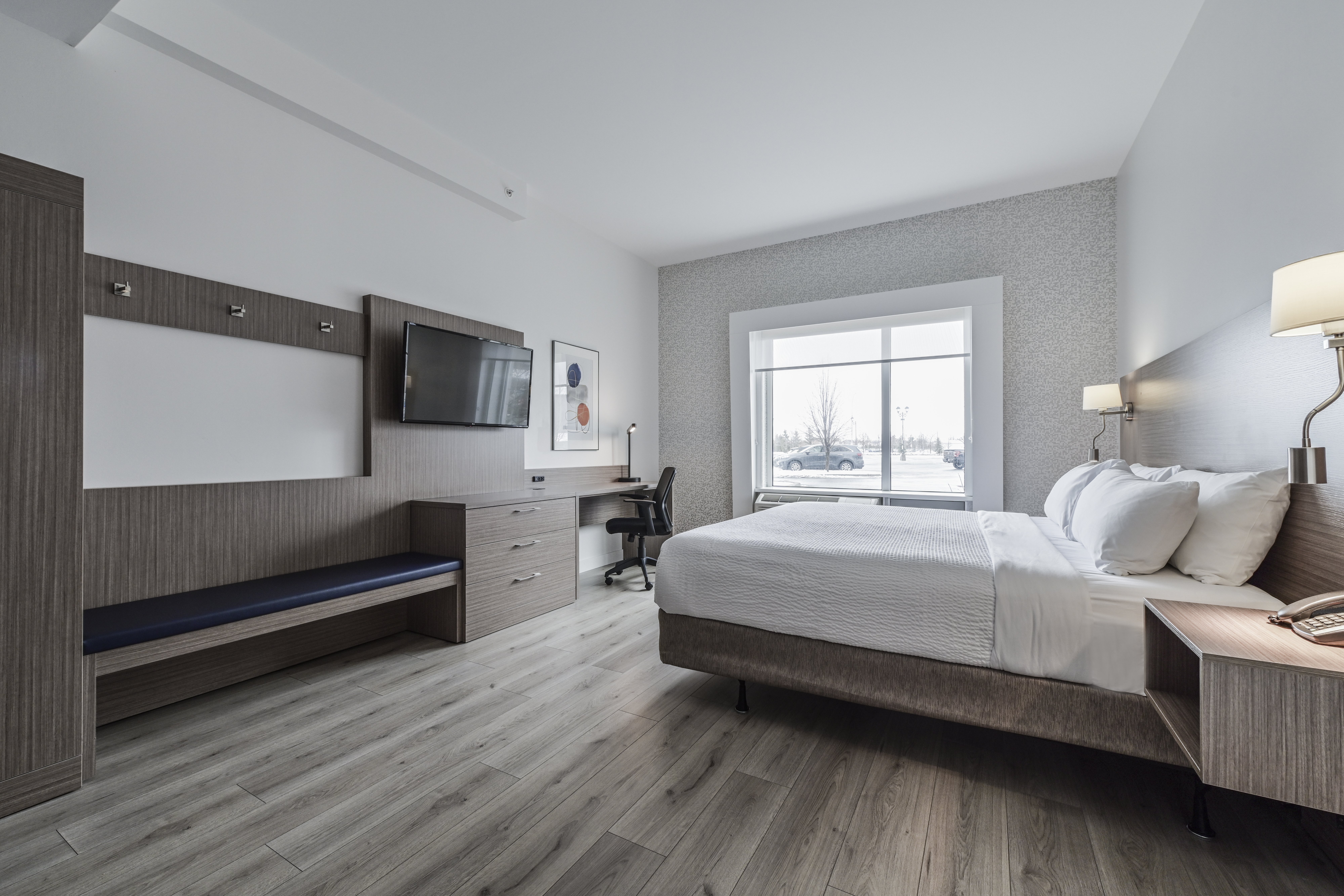 holiday inn express hotel saint hyacinthe by ihg