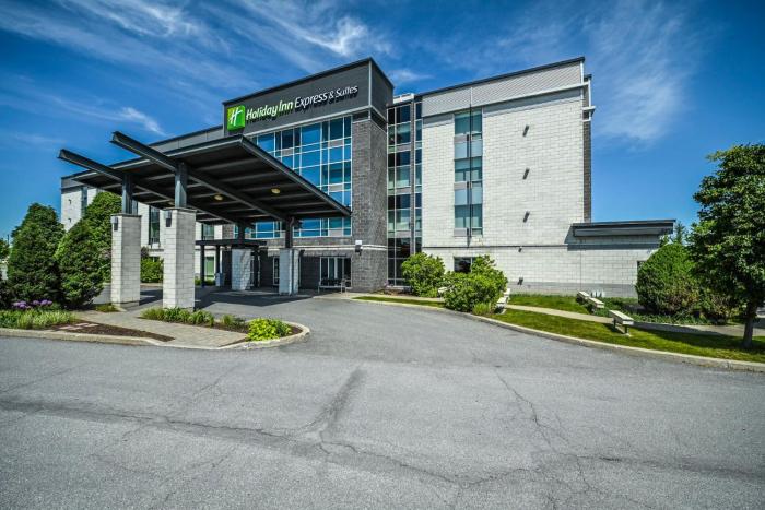 holiday inn express hotel saint hyacinthe by ihg