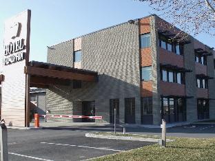 hotel le dauphin saint hyacinthe