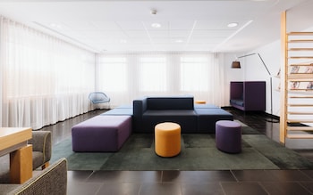 hotel le dauphin saint hyacinthe