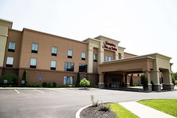 hampton inn and suites sharon