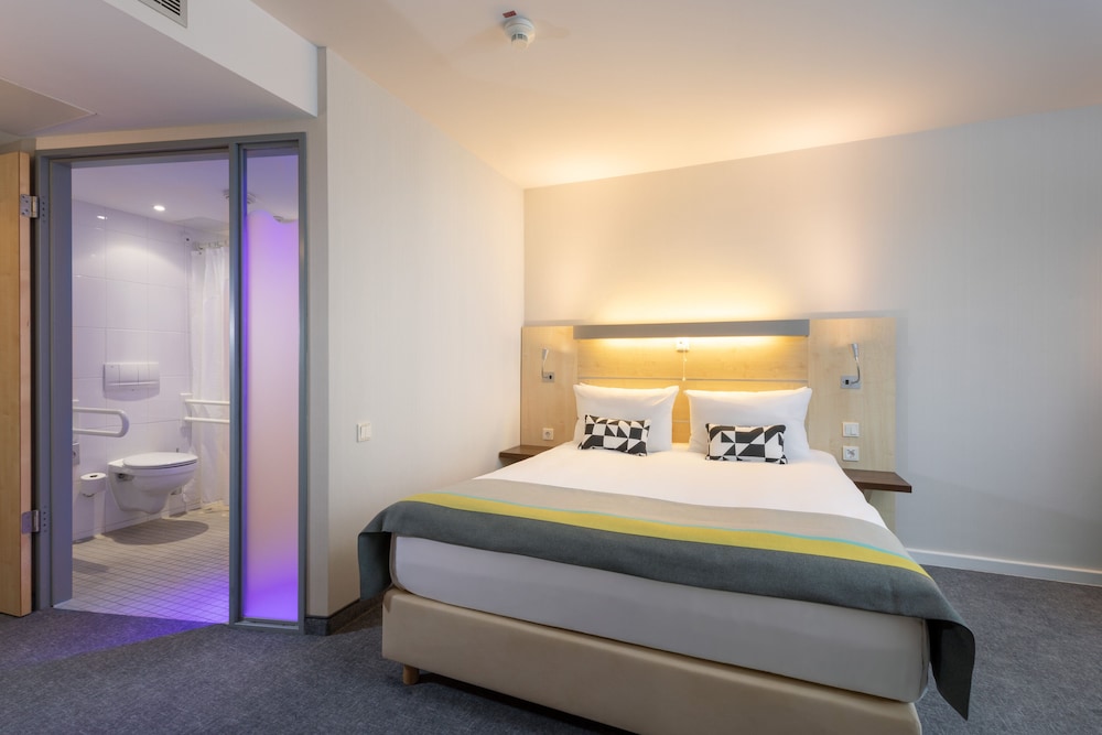 holiday inn express nuernberg schwabach by ihg