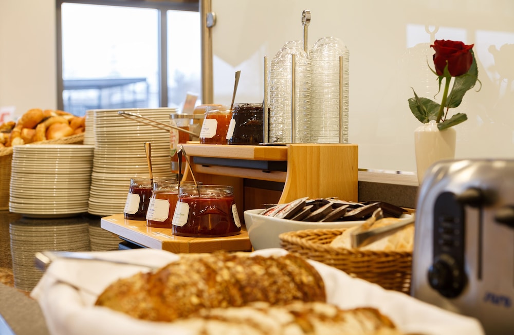 holiday inn express nuernberg schwabach by ihg