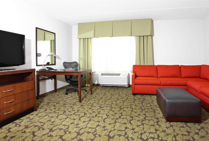 hilton garden inn olathe