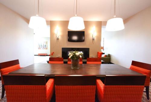 hilton garden inn olathe