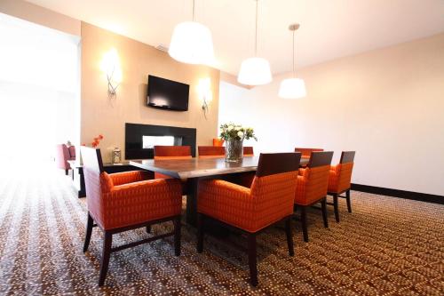 hilton garden inn olathe