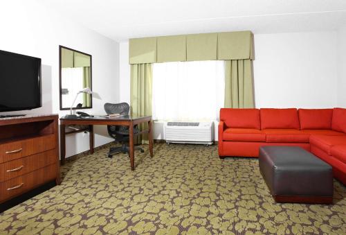 hilton garden inn olathe