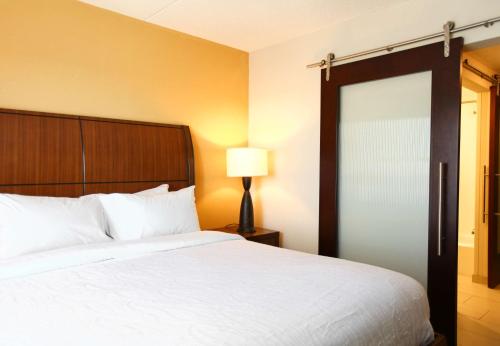 hilton garden inn olathe