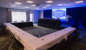 hampton inn and suites by hilton st johns airport