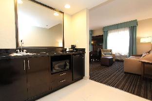 hampton inn and suites by hilton st johns airport