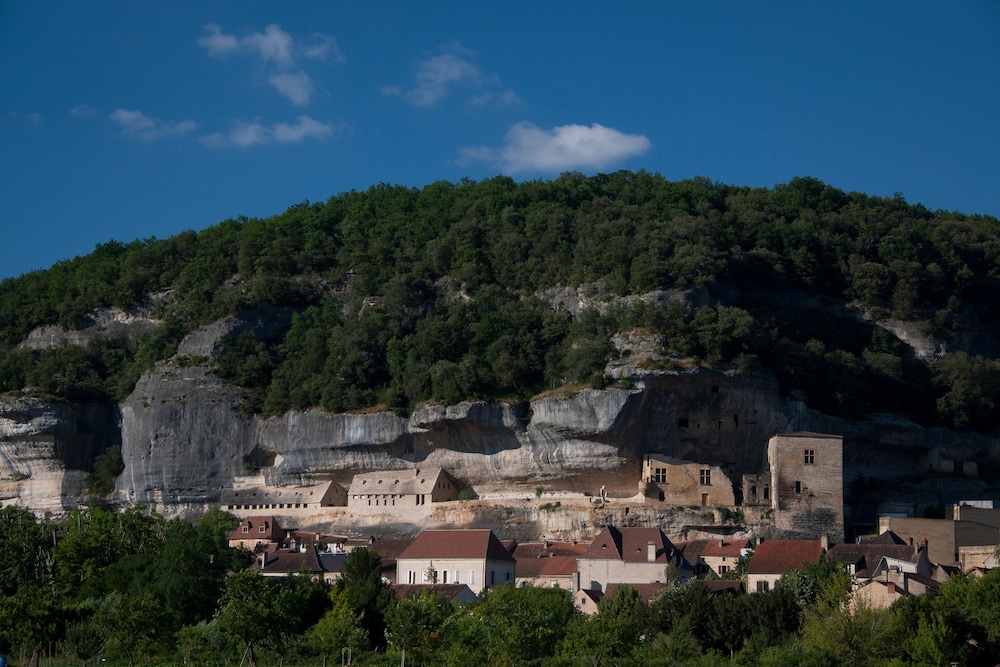 vacanceole residence le clos du rocher