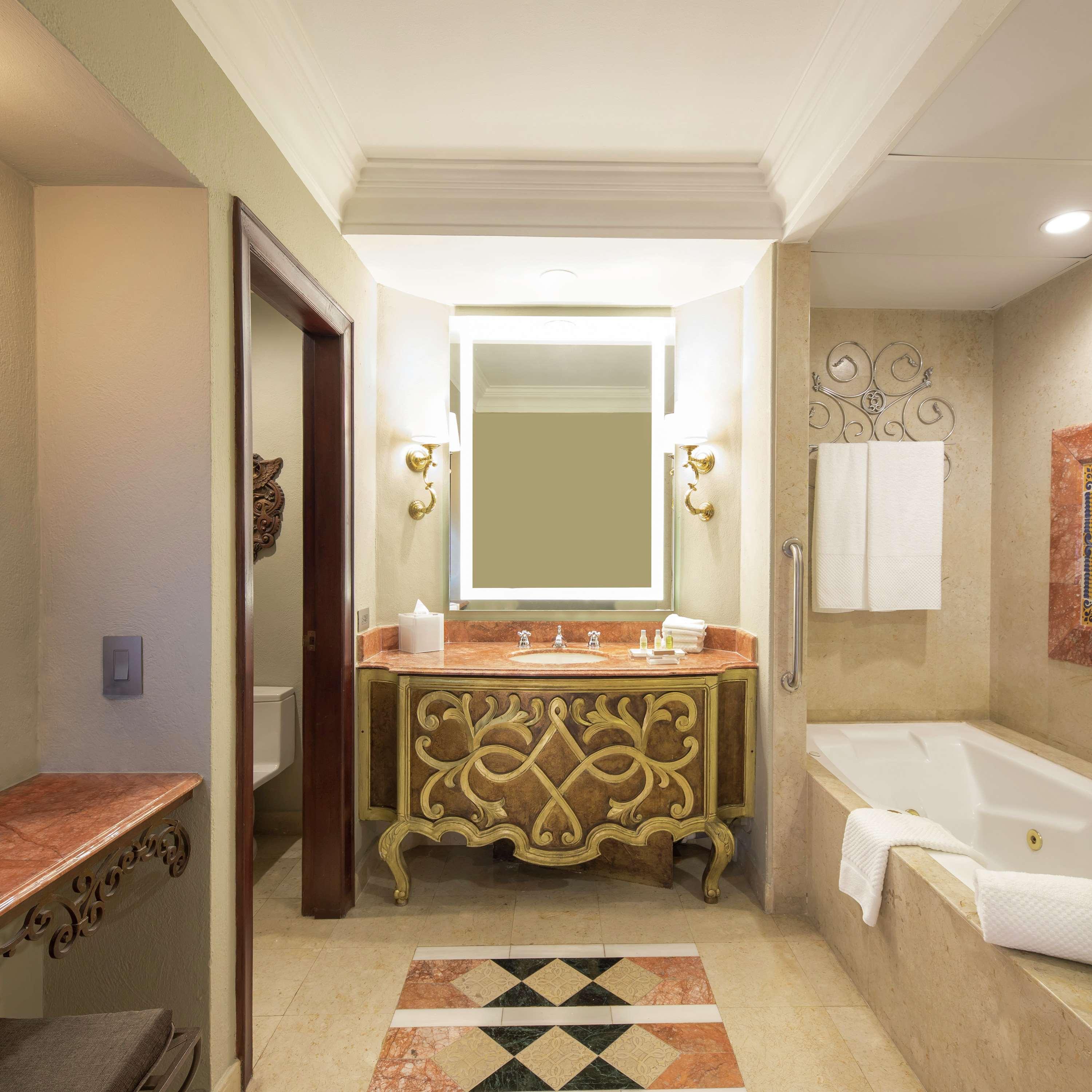 hilton guatemala city