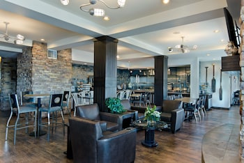 oxford suites silverdale