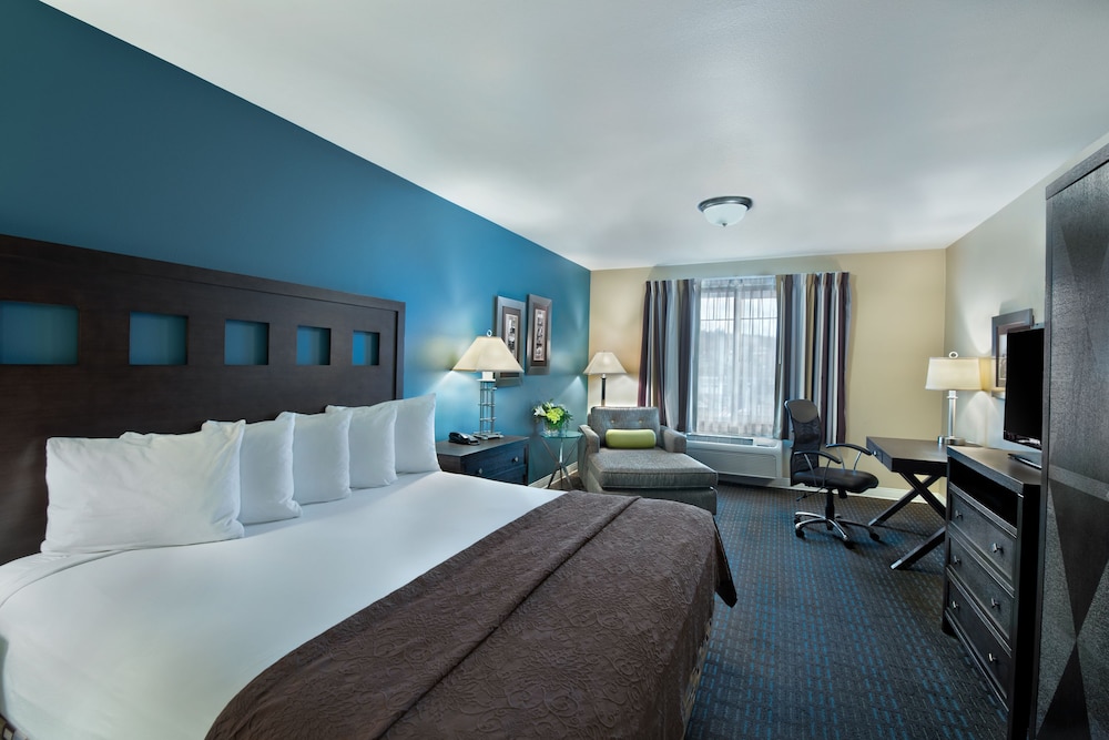 oxford suites silverdale