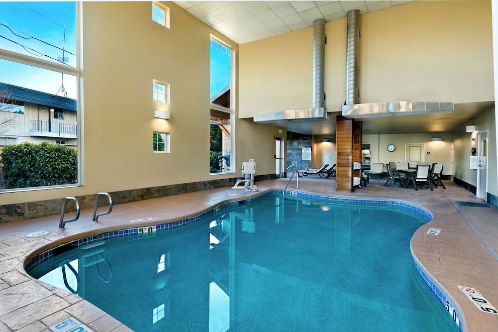 Oxford Suites Silverdale,Silverdale>>Kitsap County,3 star