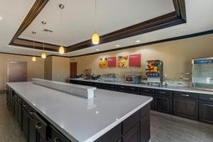 Comfort Suites Gainesville,Lindsay>>Gainesville,3 star