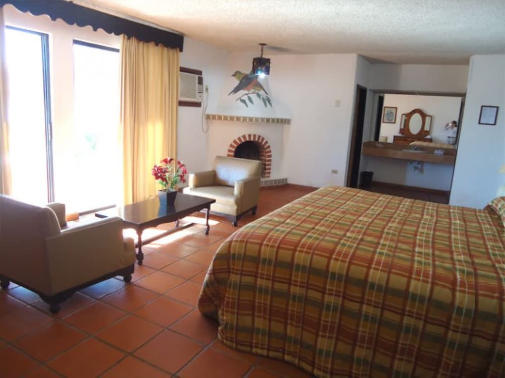 hotel playa de cortes