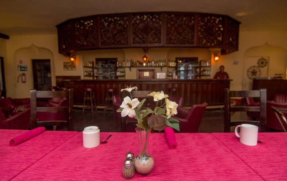 hotel playa de cortes