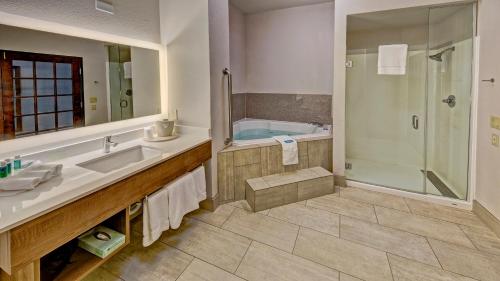holiday inn express hotel and suites corsicana by ihg