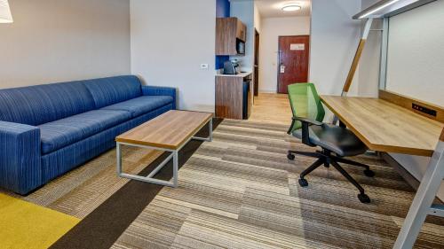 holiday inn express hotel and suites corsicana by ihg