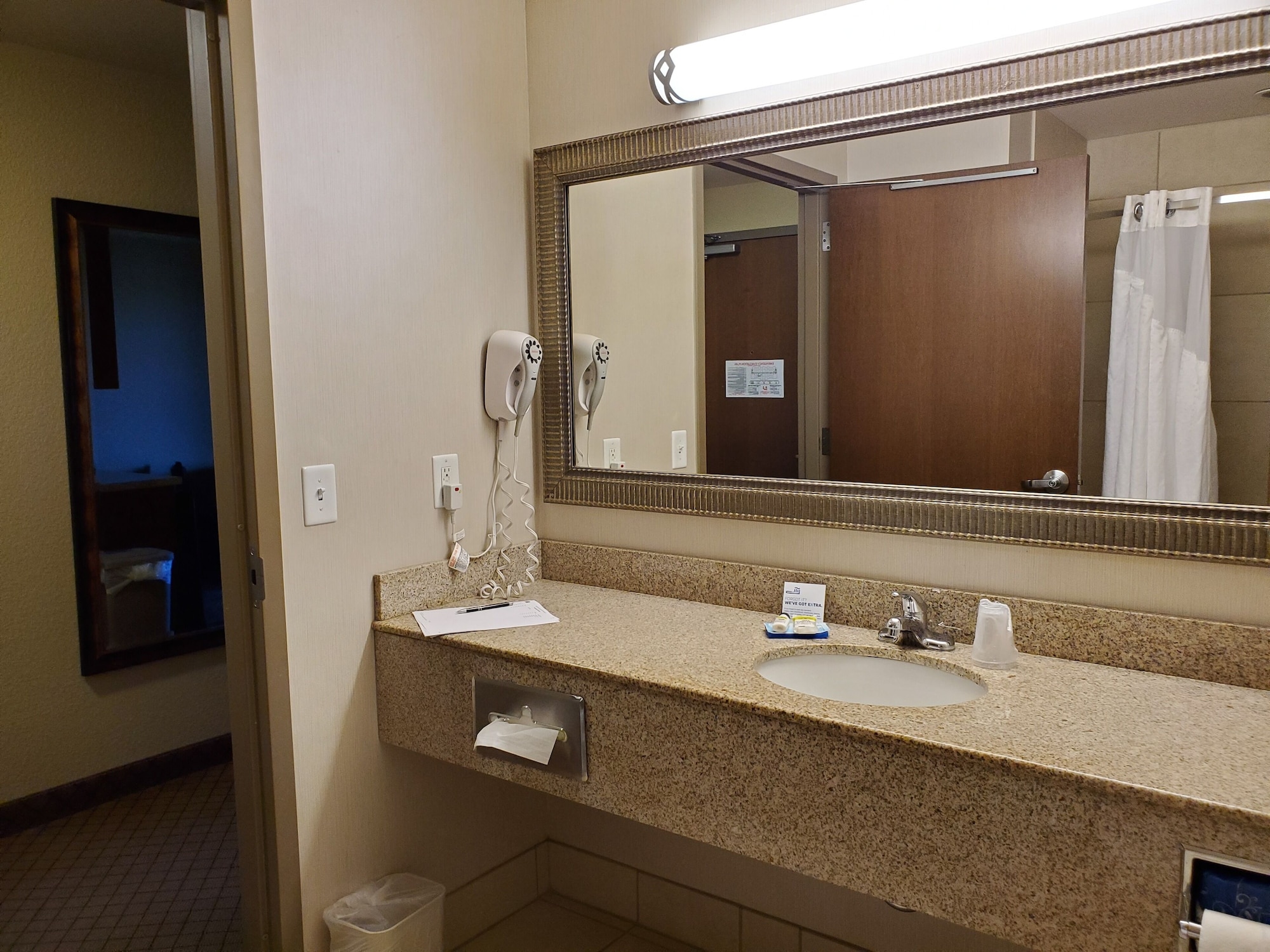 holiday inn express hotel and suites mankato east by ihg