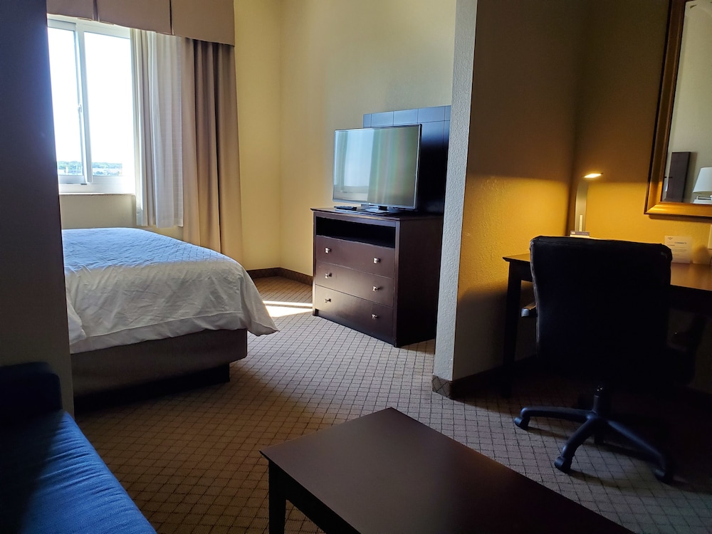 holiday inn express hotel and suites mankato east by ihg