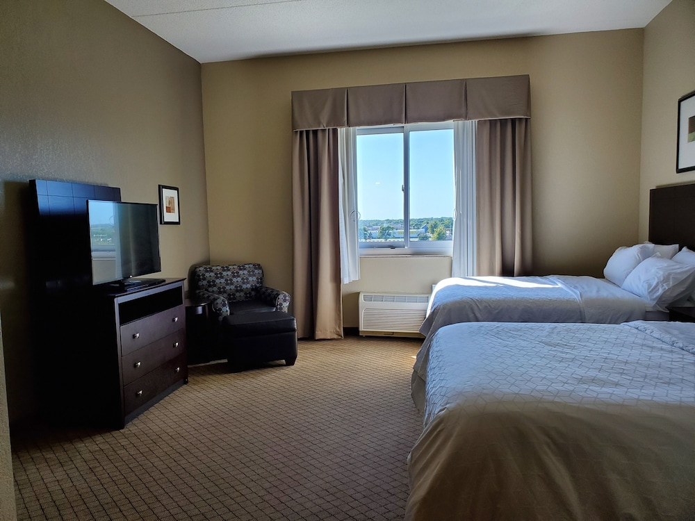 holiday inn express hotel and suites mankato east by ihg
