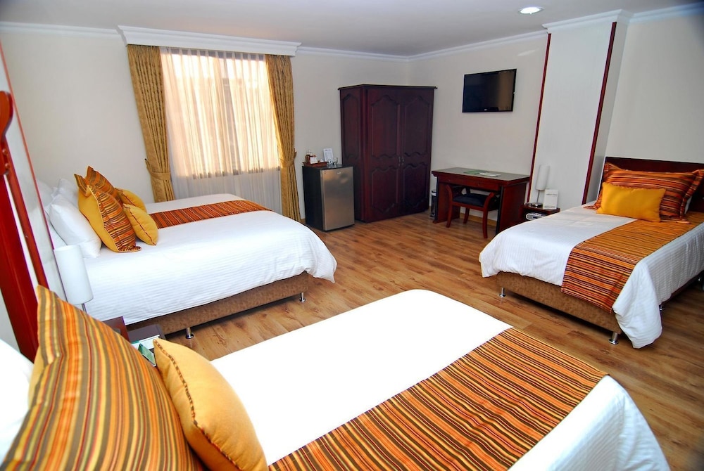 hotel luxor plaza pereira
