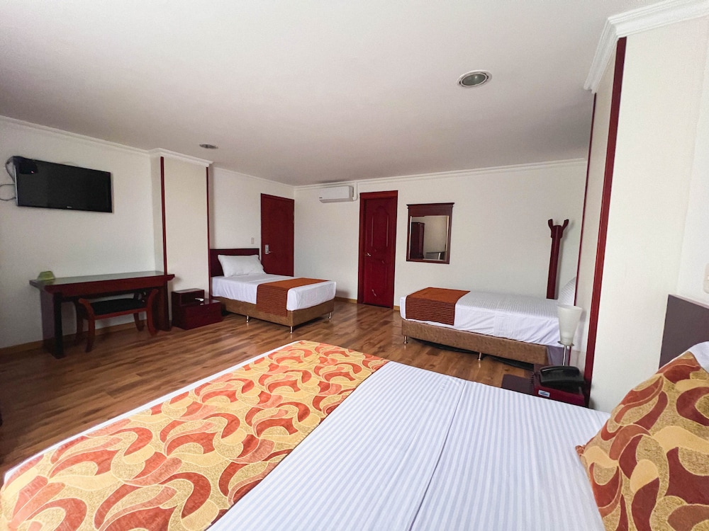 hotel luxor plaza pereira