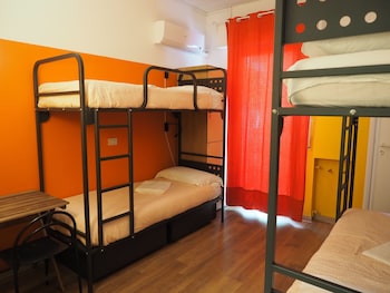 sunflower beach backpacker hostel