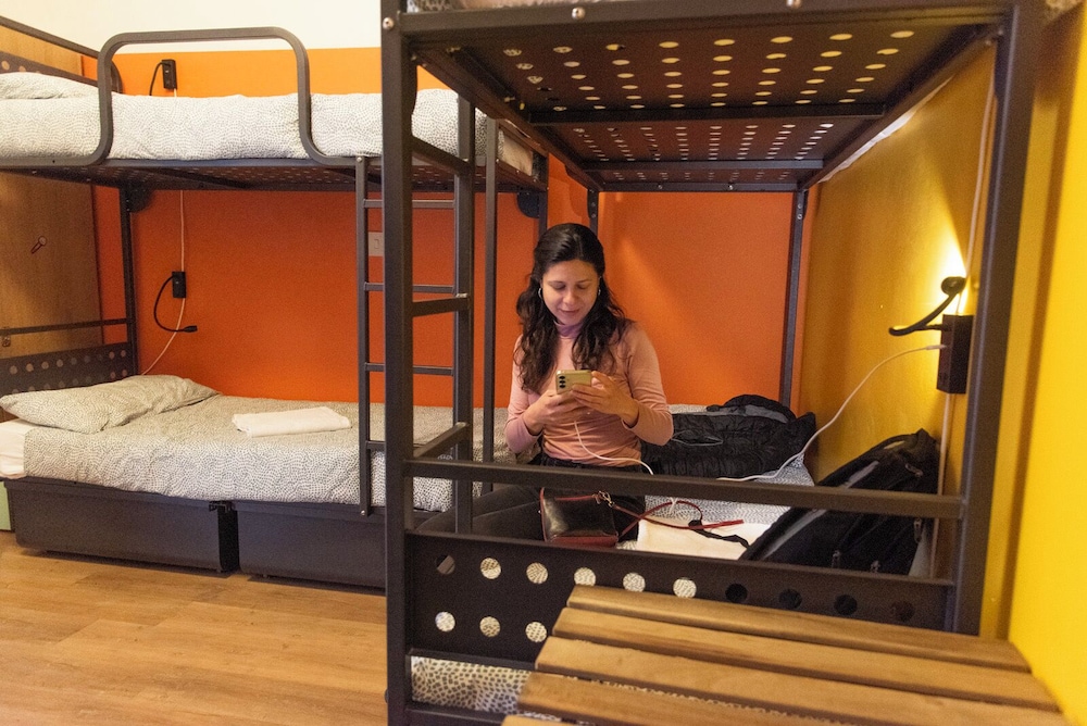 sunflower beach backpacker hostel