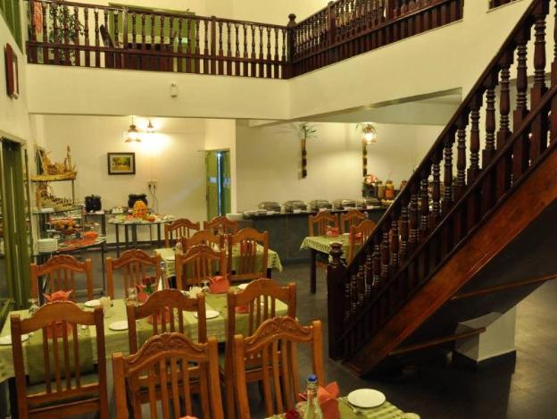 mountain club munnar