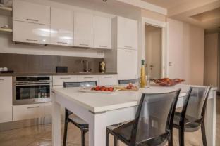 kristal paris apartments