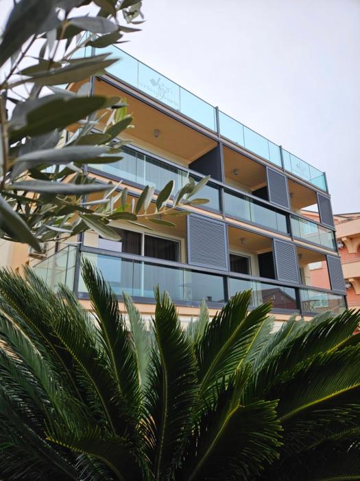 kristal paris apartments