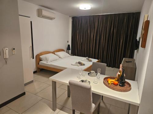 kristal paris apartments