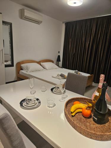 kristal paris apartments