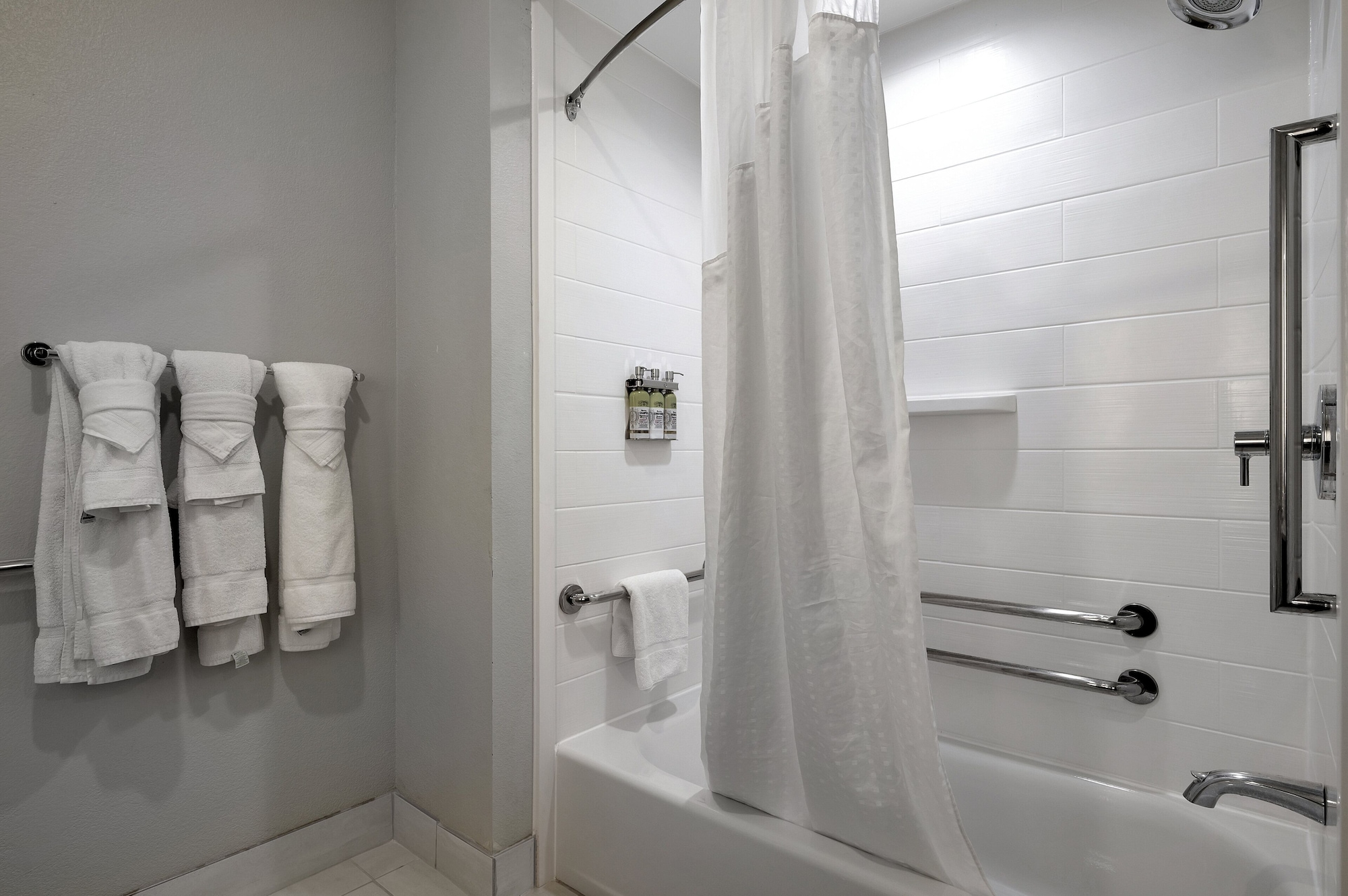 holiday inn express and suites lufkin south by ihg