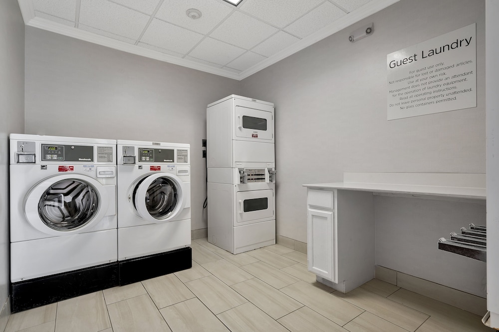 holiday inn express and suites lufkin south by ihg