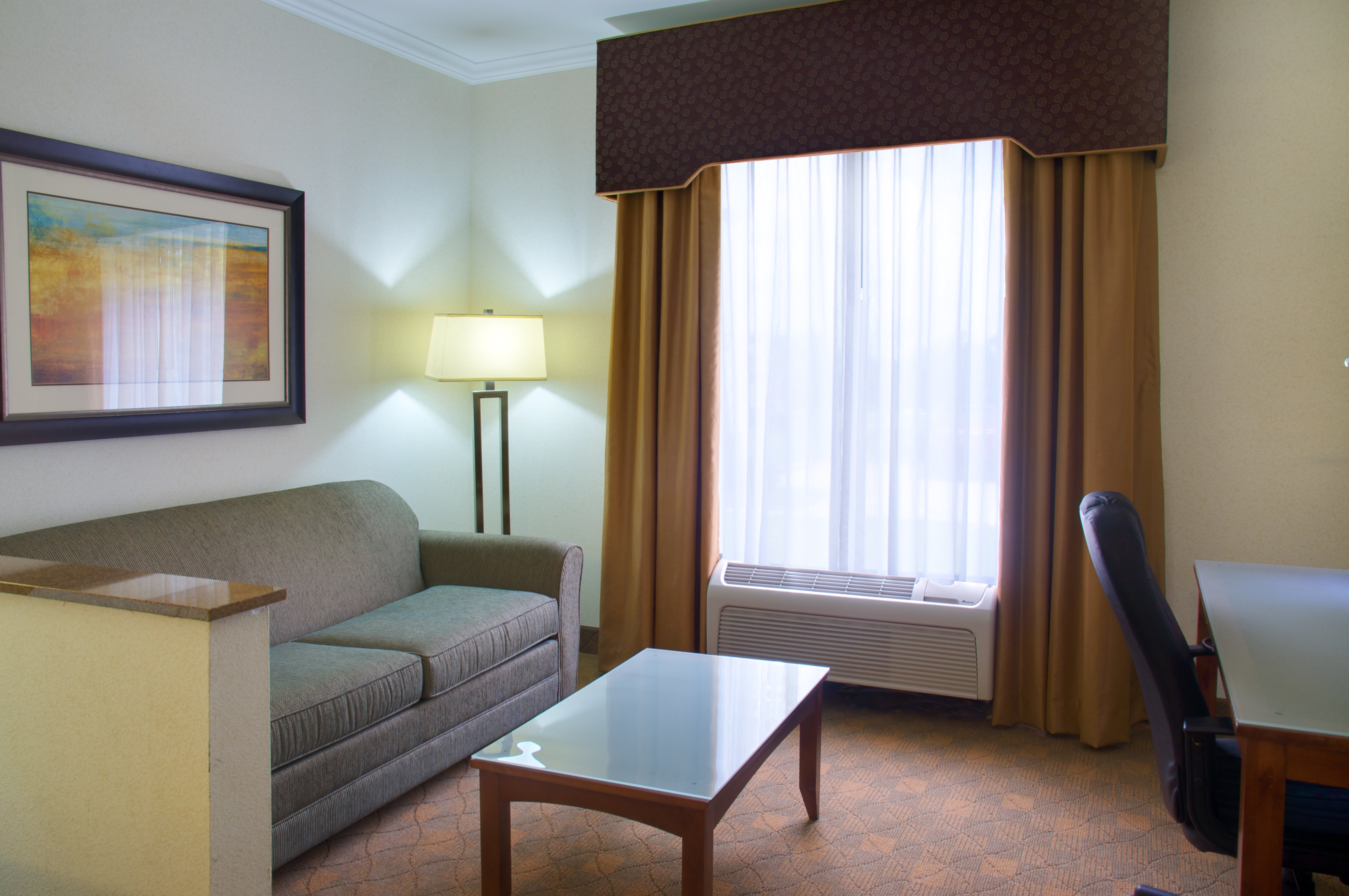 holiday inn express and suites lufkin south by ihg