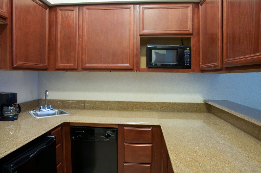 holiday inn express and suites lufkin south by ihg