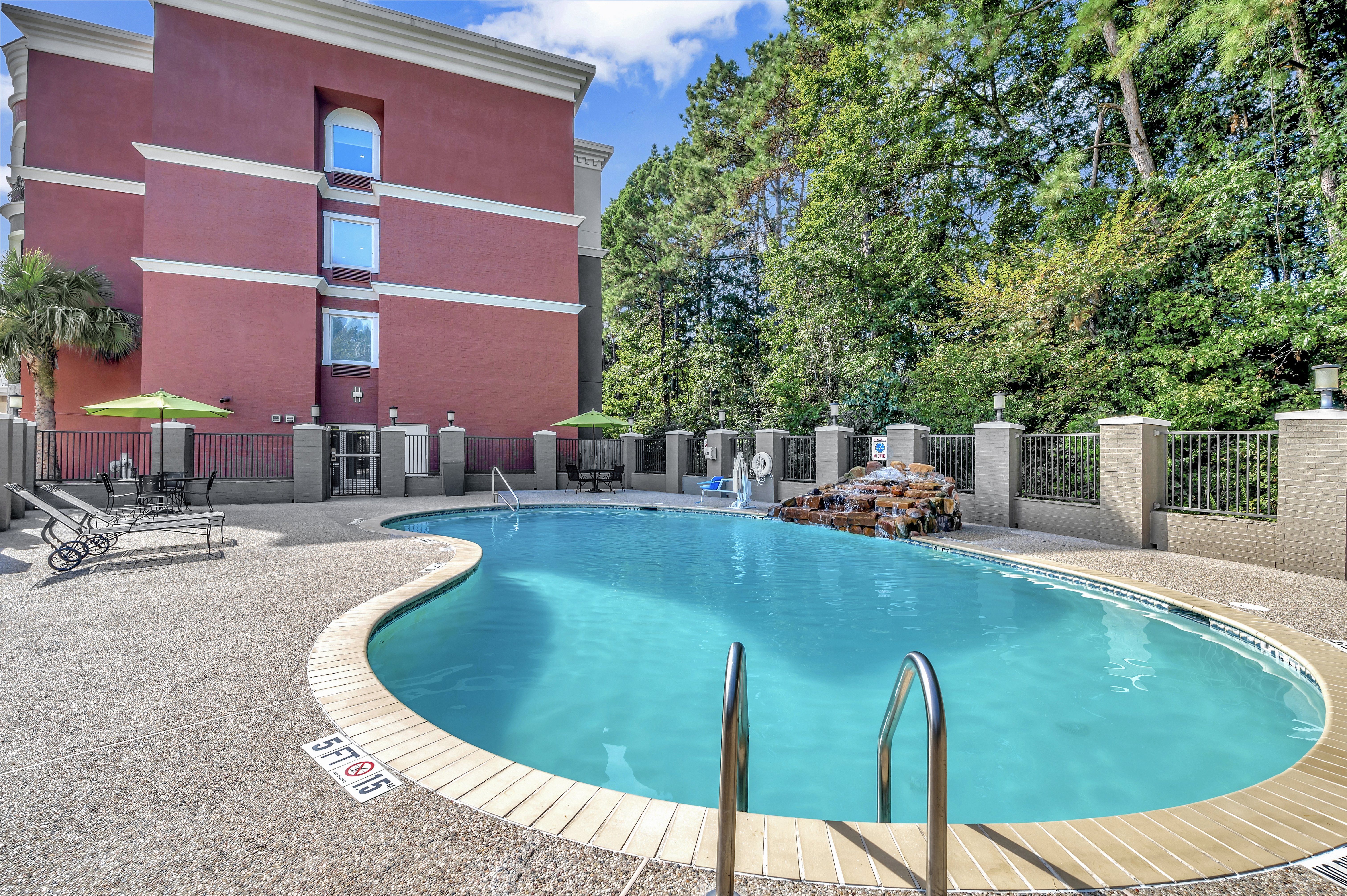 holiday inn express and suites lufkin south by ihg