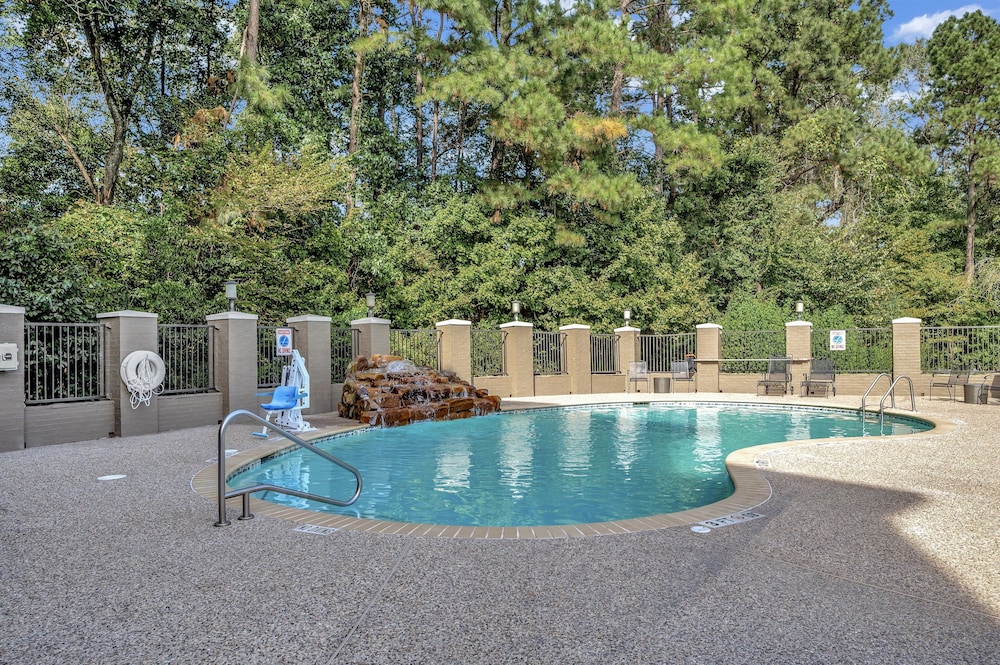holiday inn express and suites lufkin south by ihg
