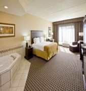 holiday inn express and suites seymour by ihg